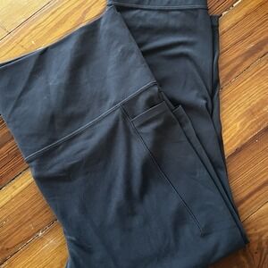 Athleta Salutation Stash Pocket Capri Pants Women's XL Gray High Rise Yoga Gym